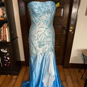 Jovani formal. Size 4. NWOT